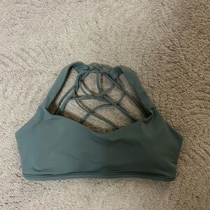 Lululemon Free to Be Wild Bra